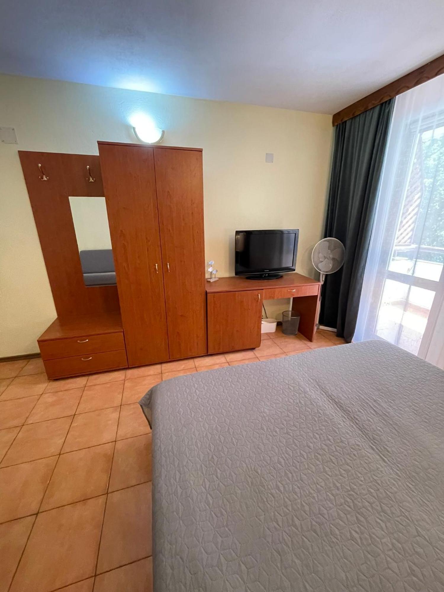 Holiday House Gendar, Черноморець Екстер'єр фото